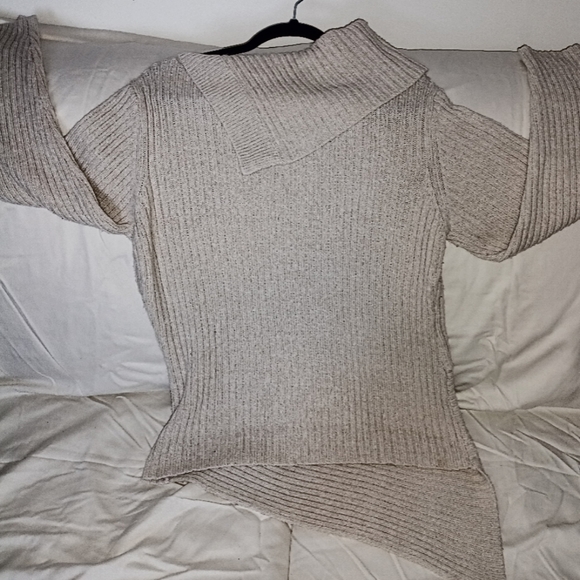Cardigan sweater by Together warm, soft, thick durable material, size 12 - Picture 5 of 5